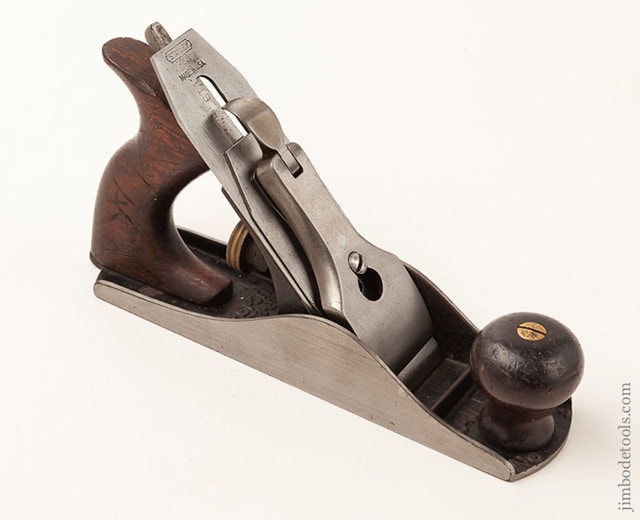Stanley Plane Identification Showing A Stanley Bailey Type 11 Hand Plane (1910-1918)