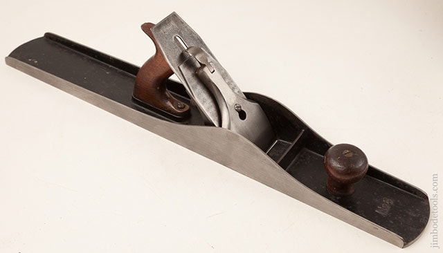 Stanley Plane Identification Showing A Stanley Bailey Type 6 Hand Plane (1888-1892)