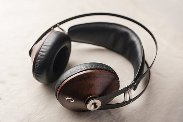 Beautiful Walnut And Maple Headphones + Giveaway