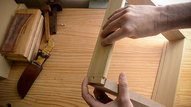 Assembling A Dovetail Drawer To Make A Table