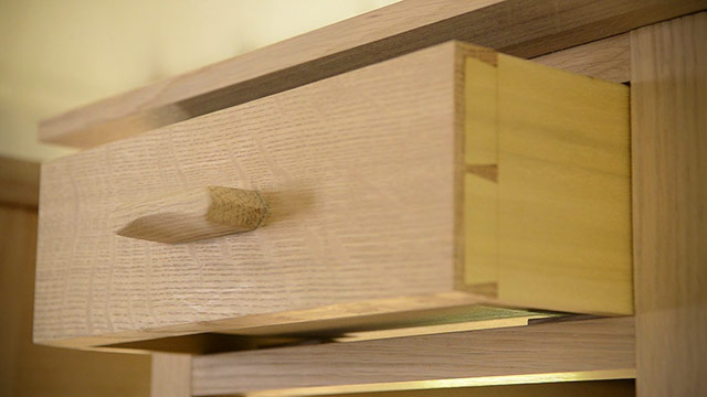 How To Fit A Dovetail Drawer When You Make A Table
