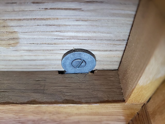 Table Top Fasteners Figure 8