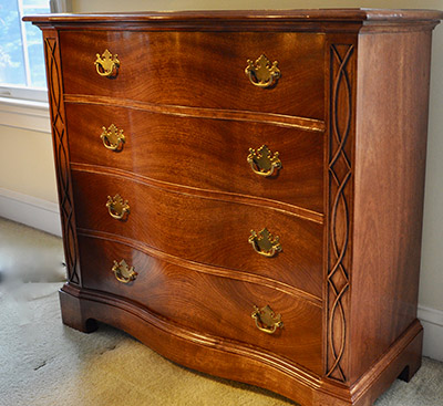Mahogany Serpentine Chest Of Drawers Built By James Huggett 