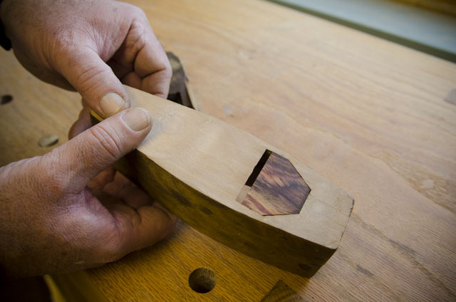 Repairing A Coffin Smoothing Plane With Inlaying A New Mouth