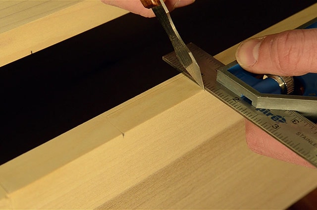 Adding hinges to a dovetail chest box using marking gauge and combination square