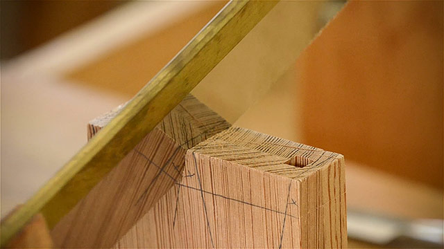 How To Make A Table And Build Dovetail Drawers With A Dovetail Saw For A Diy End Table