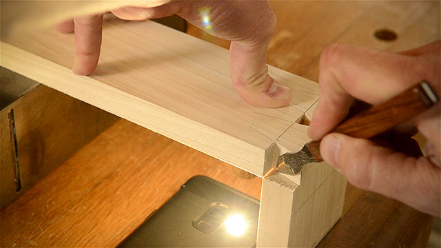Cutting Dovetails By Hand With Woodworking Hand Tools Using A Marking Knife And Flash Light