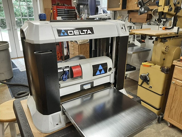 Delta 22-580 13 Inch Thickness Planer For Benchtop Planing