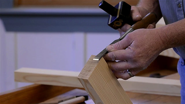 Using A Bench Chisel To Layout The Tenon Joint