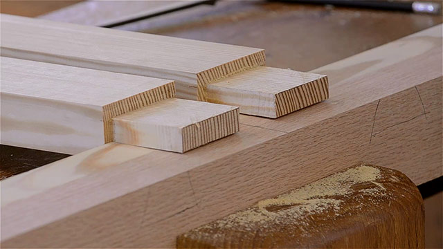 Lay The Tenons On The Mortise Board