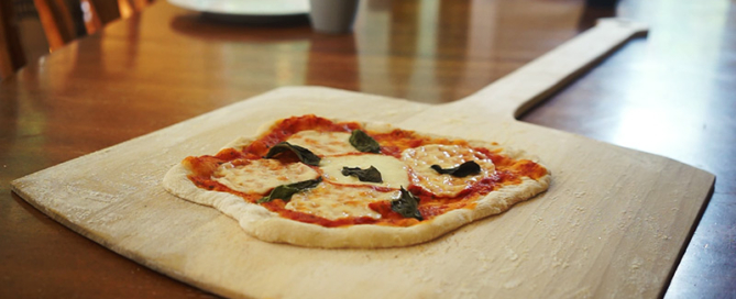 Make A Wooden Pizza Peel With Margarita Pizza